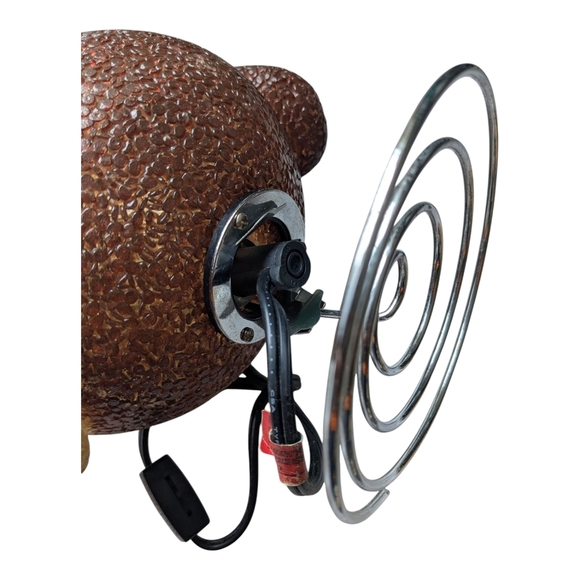 Adorable Dog-Shaped Pet Lamp - Brown and Cream - Picture 9 of 10